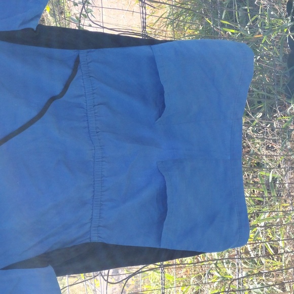 Scrub top - Picture 4 of 7